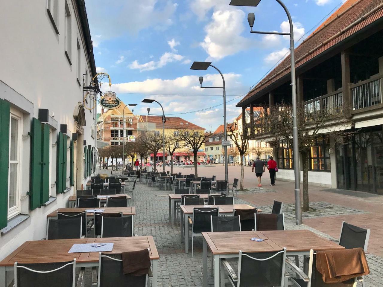 Gasthaus Pfafflinger Neuburg an Der Donau Luaran gambar